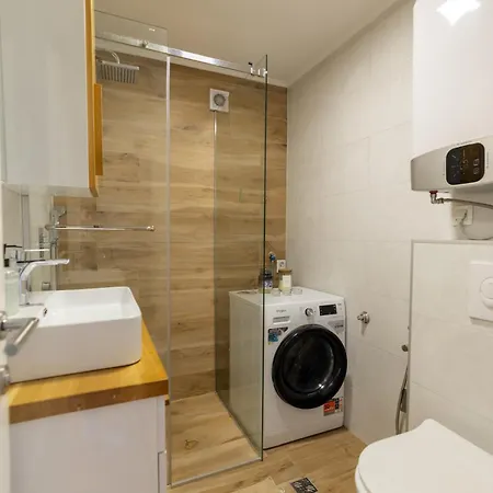 公寓 Urban Nest Grbavica *
