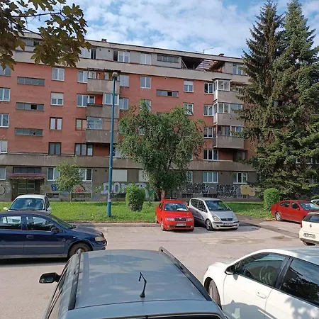 דירה Urban Nest Grbavica *