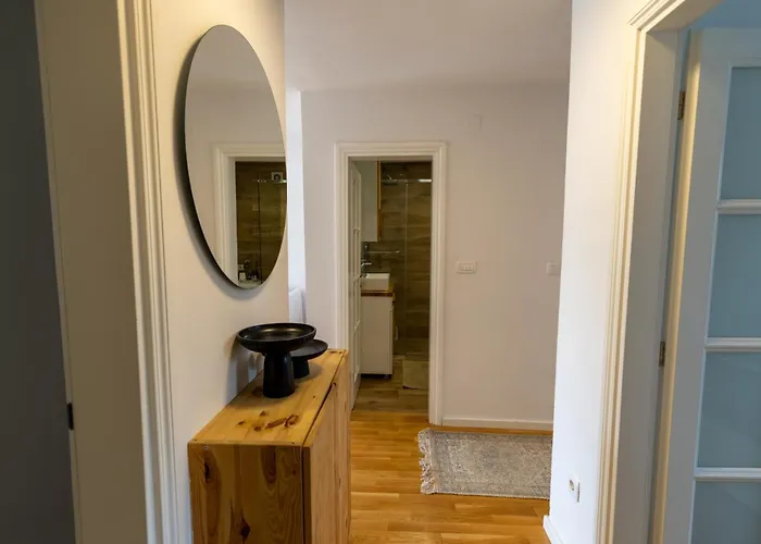 Urban Nest Grbavica * סראייבו